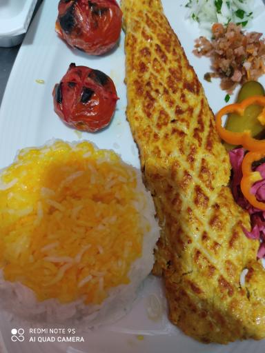 عکس رستوران سنتی وحشی بافقی