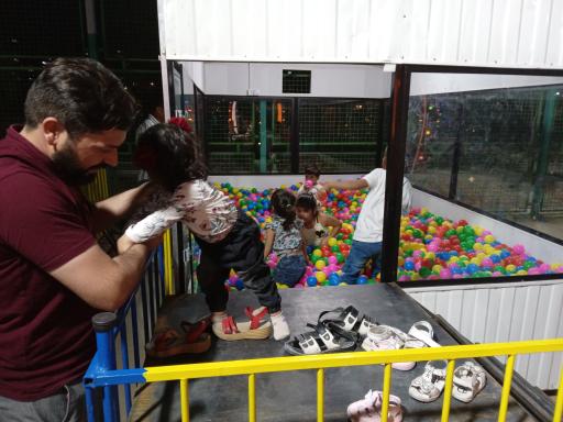 عکس شهربازی آیس مهر