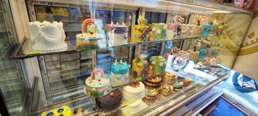 عکس کیک و شیرینی تبریزیان