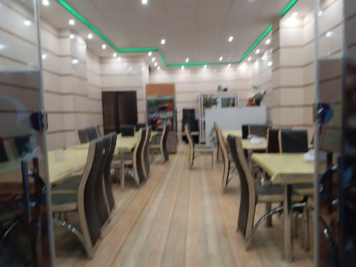 عکس رستوران سارنج