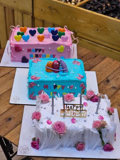 عکس کیک و شیرینی تبریزیان