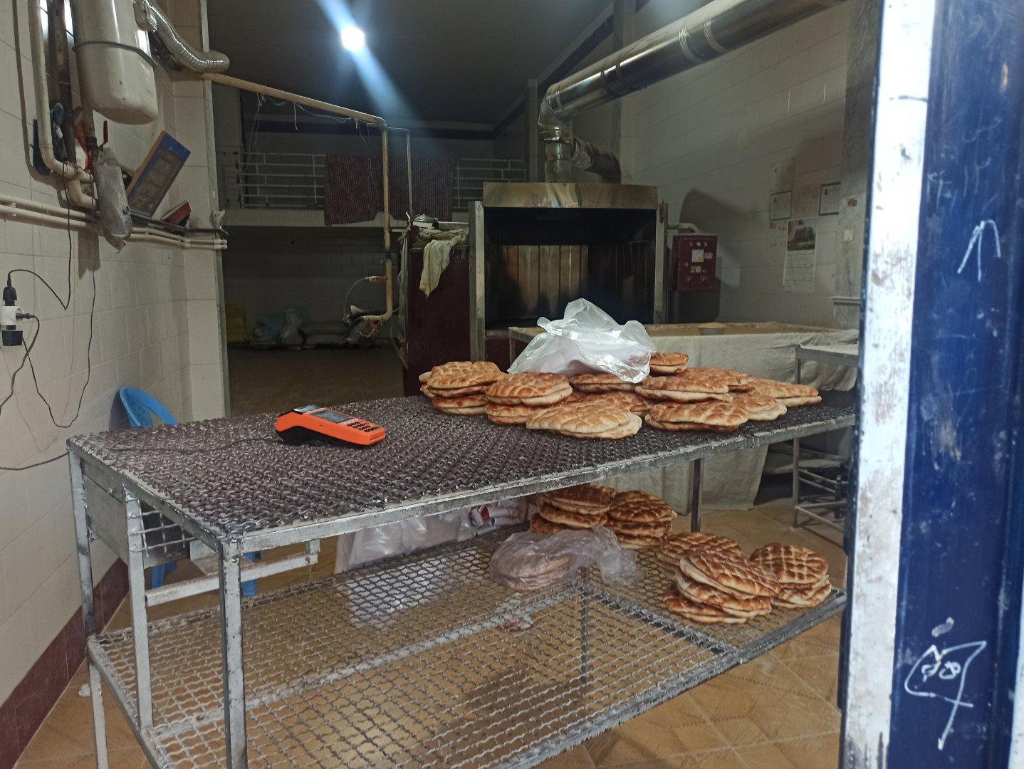 عکس نانوایی بربری تهران پخت