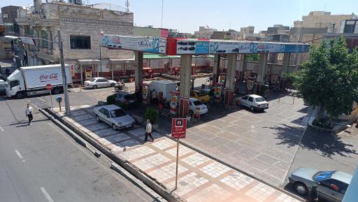 عکس پمپ بنزین جایگاه 166 میدان بهمن