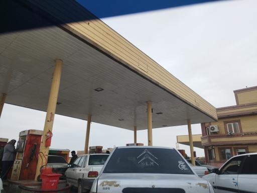 عکس پمپ بنزین نیمروز سیستان