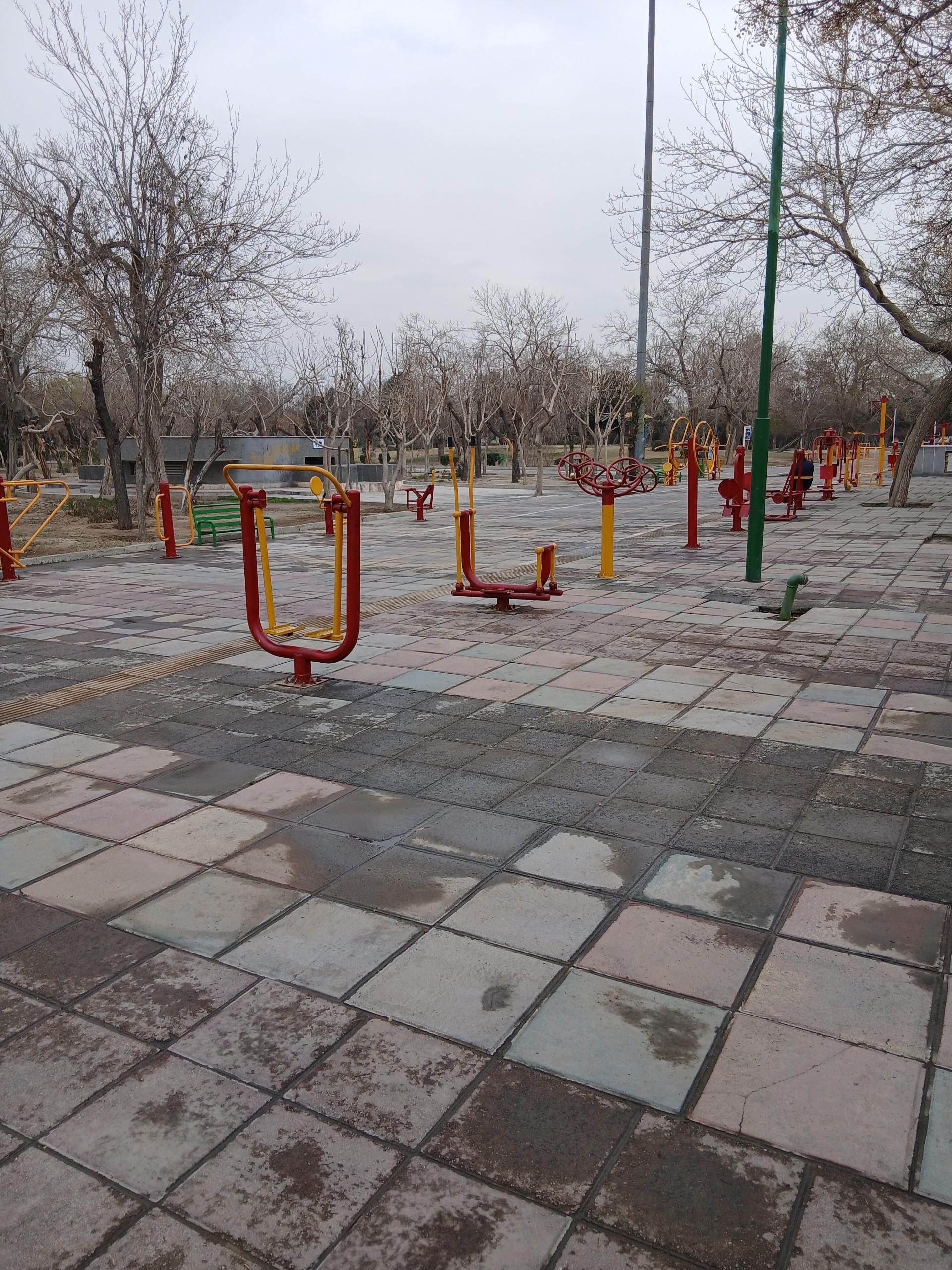 عکس وسایل ورزشی و نرمش