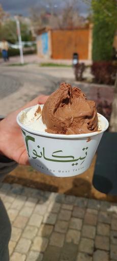 عکس کافه قنادی تیکانو