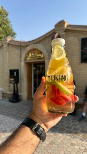 عکس کافه قنادی تیکانو