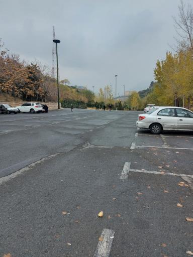 عکس پارکینگ نهج البلاعه