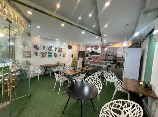 عکس کافه سالادیه