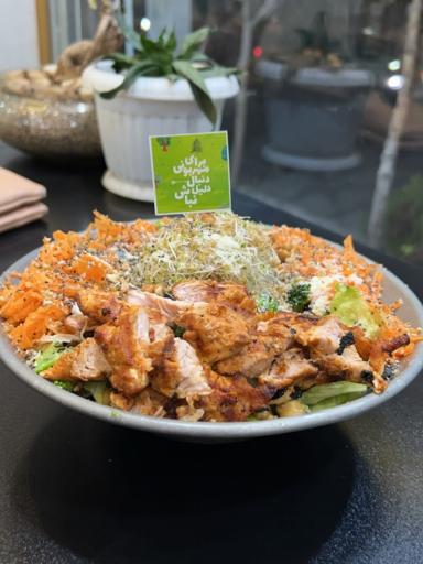 عکس کافه سالادیه