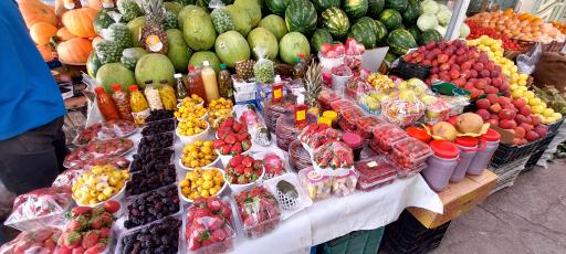 عکس میوه فروشی شیراوند