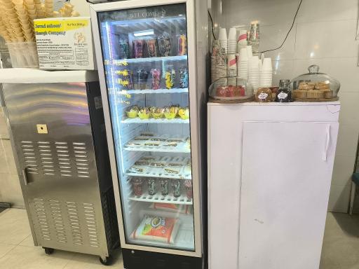 عکس آمیوه و بستنی انرژی پلاس