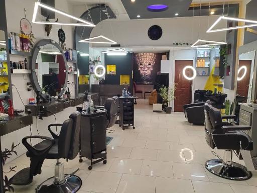 عکس آرایشگاه مردانه بی چهره 