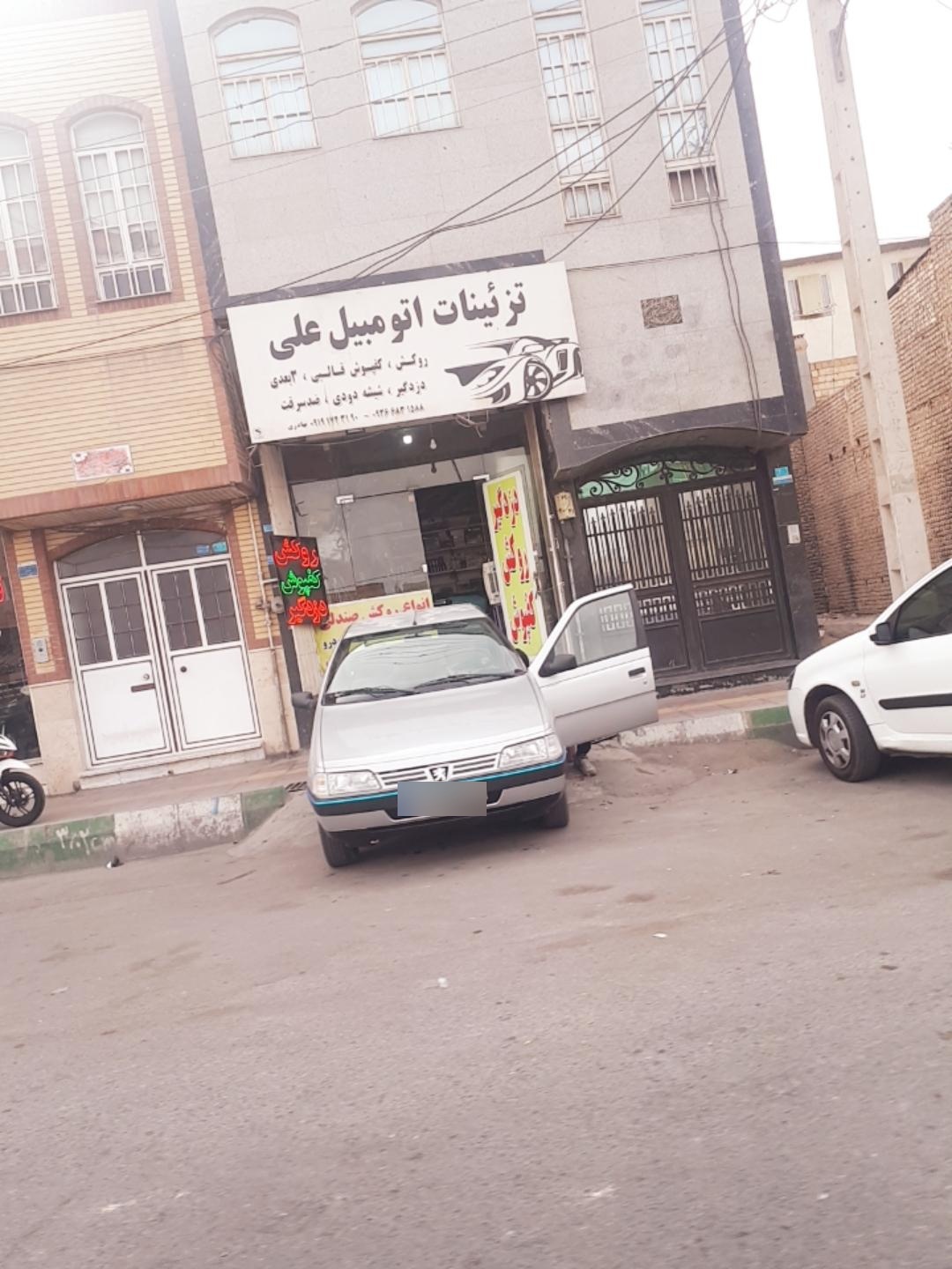 عکس تزئینات اتومبیل علی