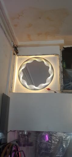 عکس شیشه آینه الماس شهر