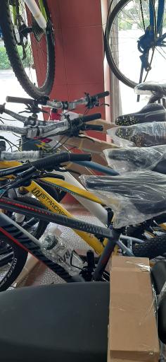 عکس دوچرخه فروشی و تعمیرگاه کراس 
