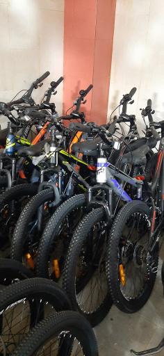 دوچرخه فروشی و تعمیرگاه کراس 