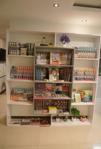 عکس خانه فرهنگ هاله