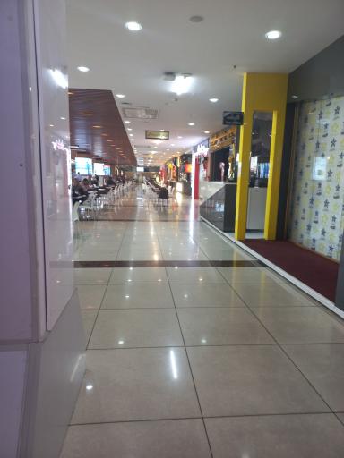 عکس مجتمع تجاری ستاره باران