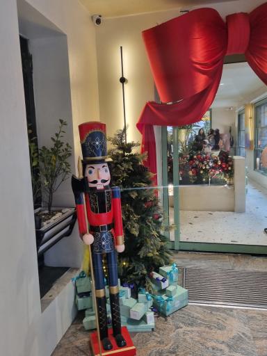 عکس کافه اپرا