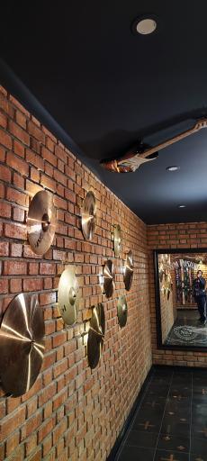 عکس رستوران سمپوزیوم (موج)