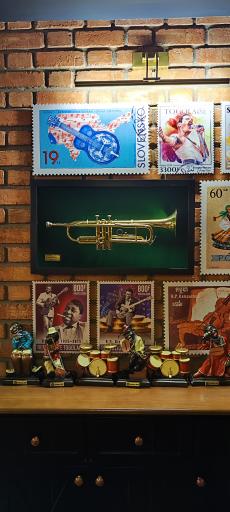 عکس رستوران سمپوزیوم (موج)