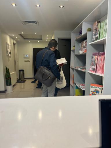 خانه فرهنگ هاله