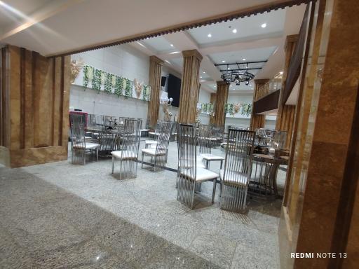 عکس تالار پذیرایی شهر 