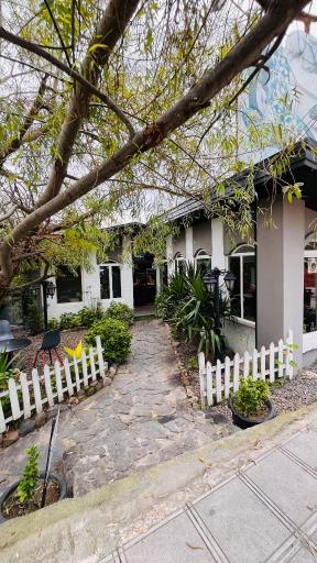 عکس رستوران ننه خاور