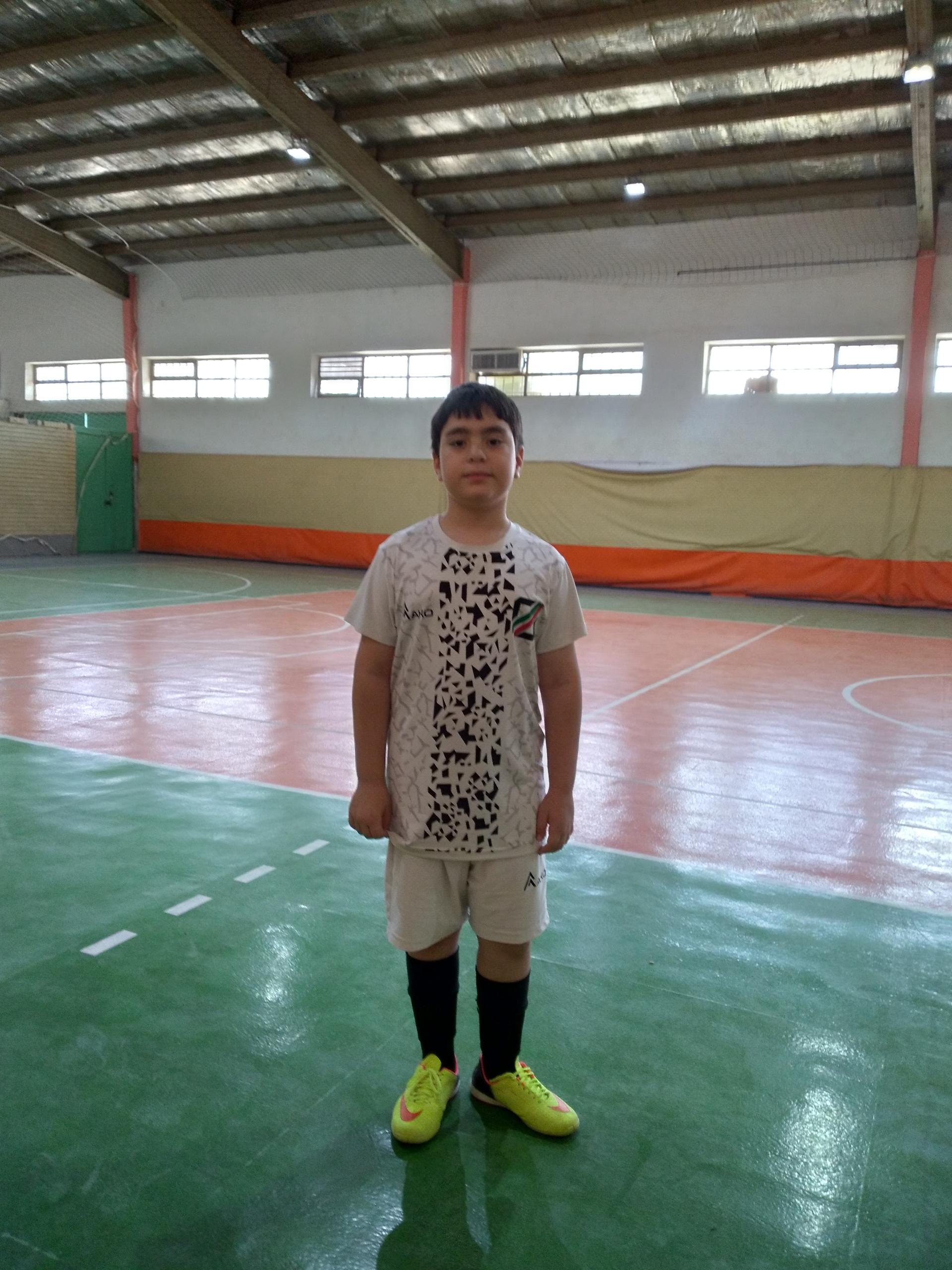 عکس سالن فوتسال چند منظوره