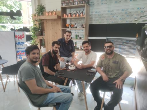 عکس قهوه هله دان شعبه۴