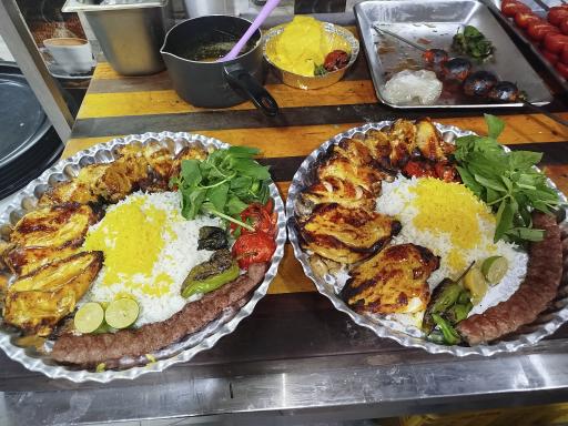 عکس کبابی اصیل گلپایگانی 