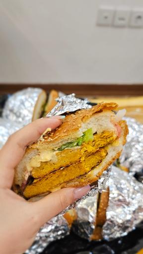 عکس خانه ماهی هیرا