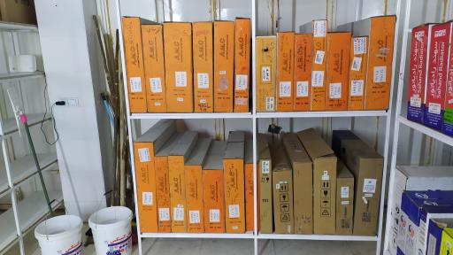 عکس باتری و لنت و رادیاتور اتومبیل سعید