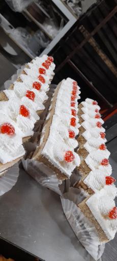 عکس شیرینی سرای سویل