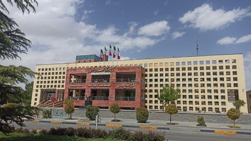 عکس کتابخانه مرکزی شهرداری اصفهان