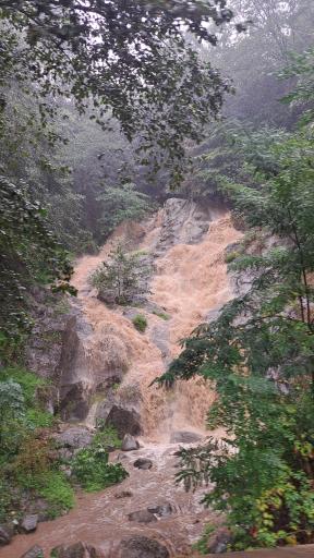 عکس آبشار جواهرده