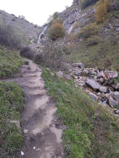 عکس آبشار جواهرده