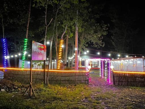 عکس کافه کبابی چربوچیلی