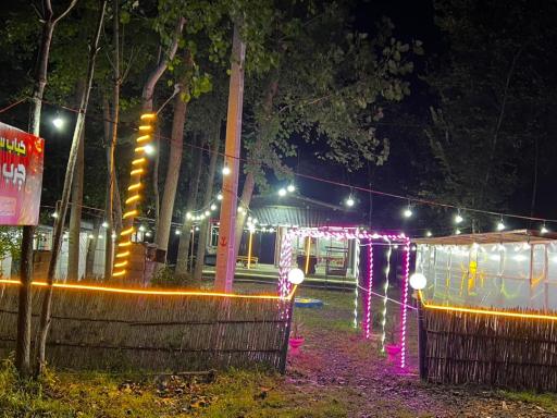 عکس کافه کبابی چربوچیلی