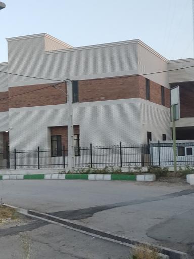 عکس آزمایشگاه مرکزی مهرمینای اردبیل