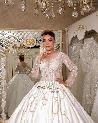 مزون لباس عروس باستت