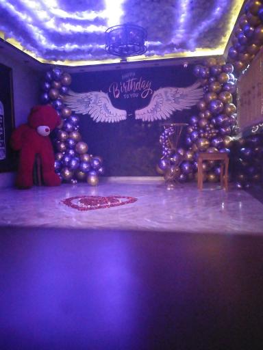 عکس کافی شاپ چالش