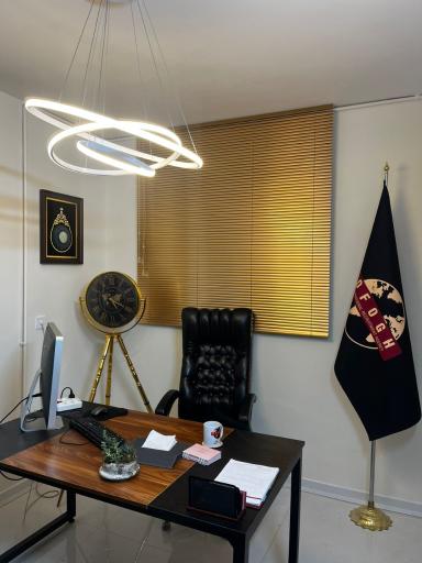 عکس کاریابی داخلی و خارجی افق