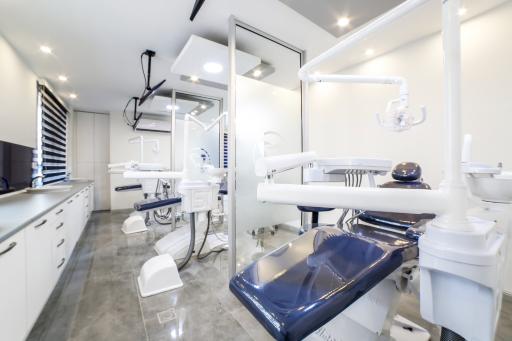 عکس کلینیک دندانپزشکی مهستان 