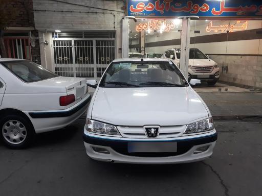 عکس اتومبیل دولت آبادی