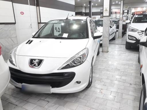 عکس اتومبیل دولت آبادی