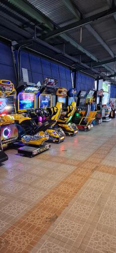 عکس شهربازی سرزمین جادو