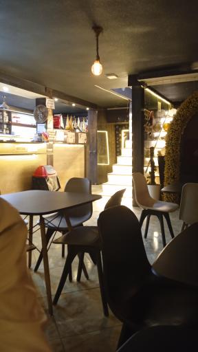 عکس کافی شاپ چالش