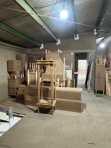 عکس کارخانه پی وود